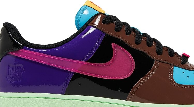 Кроссовки Nike Undefeated x Air Force 1 Low 'Pink Prime', многоцветный — фото 3