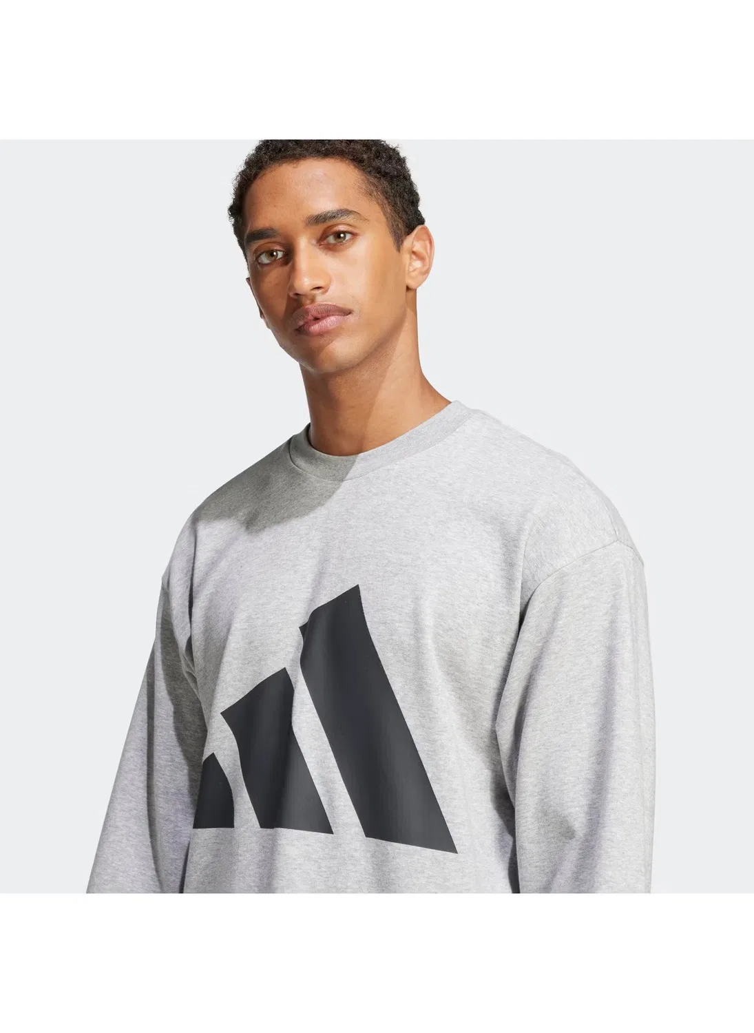Свитшот из футера с большим логотипом Essentials Adidas, серый
