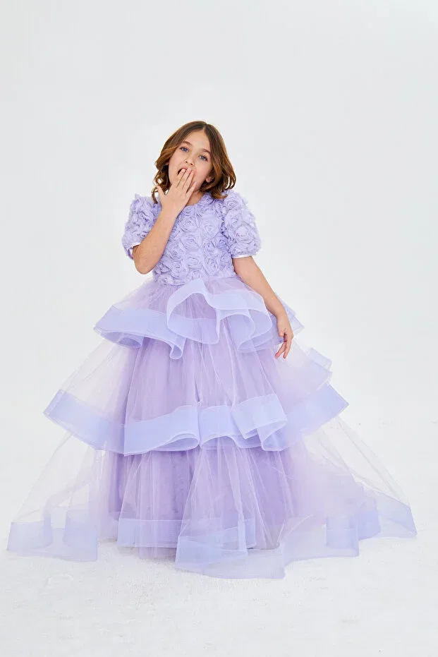 Детское платье для девочек с рюшами Lilac girl's evening dress with roses Zühre Balaban, Lila — фото 3