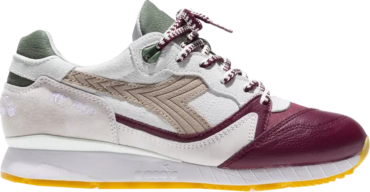

Кроссовки Ronnie Fieg x V7000 Primo, белый