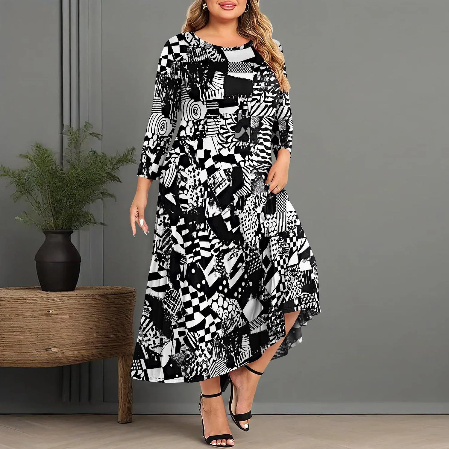 Женское платье-трапеция с принтом, модель Floral Print Swing, чёрный — фото 3