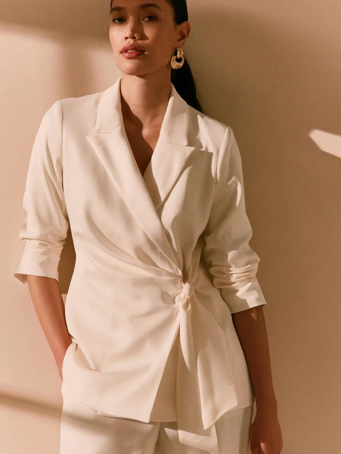 Жакет-кимоно сатиновый, модель Wrap Blazer Next, экрю