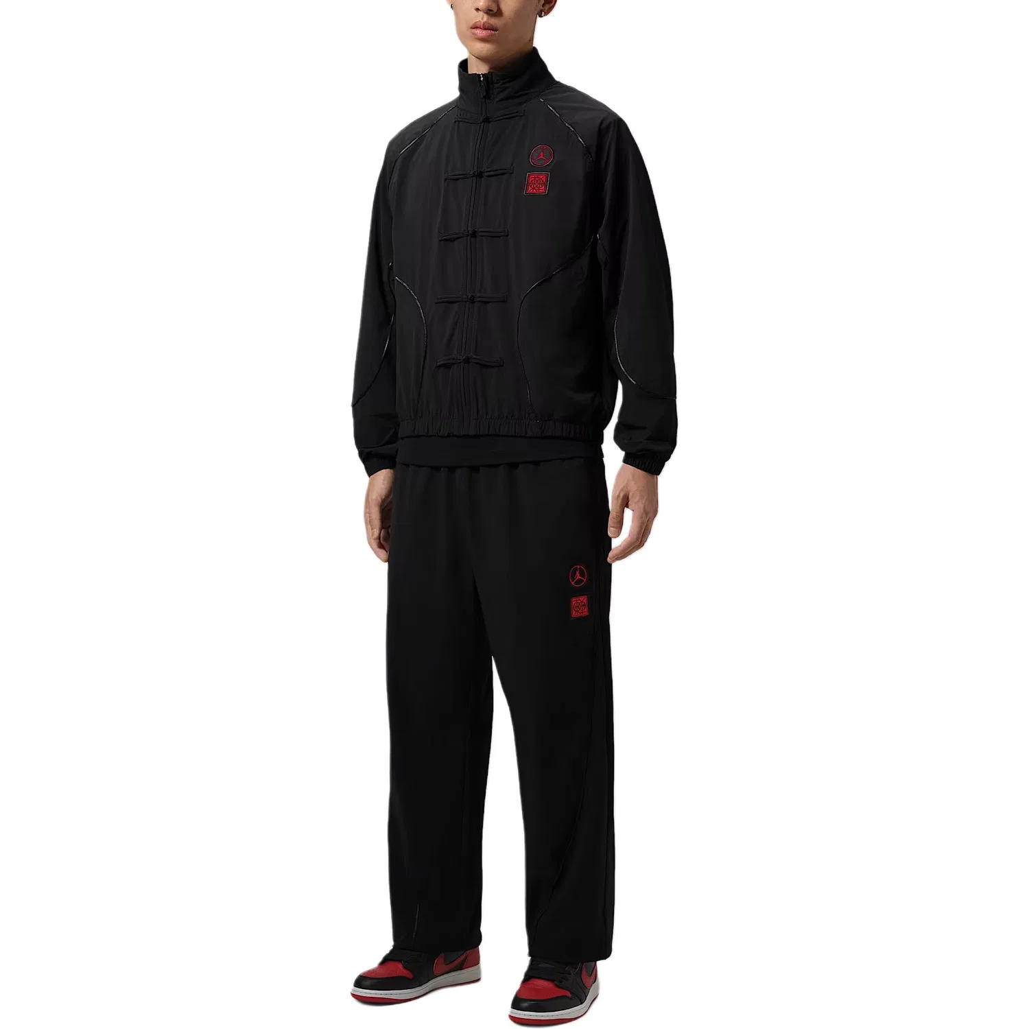 Мужские спортивные брюки casual с брендом Jordan, Цвет Black/Black/Black/University Red — фото 4