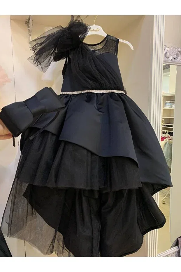 Детское платье для девочек с длинным рукавом Matte Satin Trailing Girls' Evening Dress Lindissima, Black — фото 2