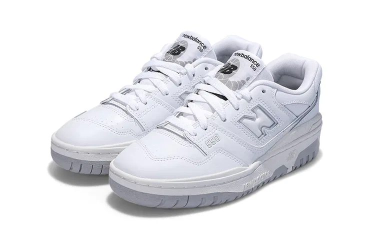 Детские кроссовки на шнуровке New Balance, Pure White — фото 4