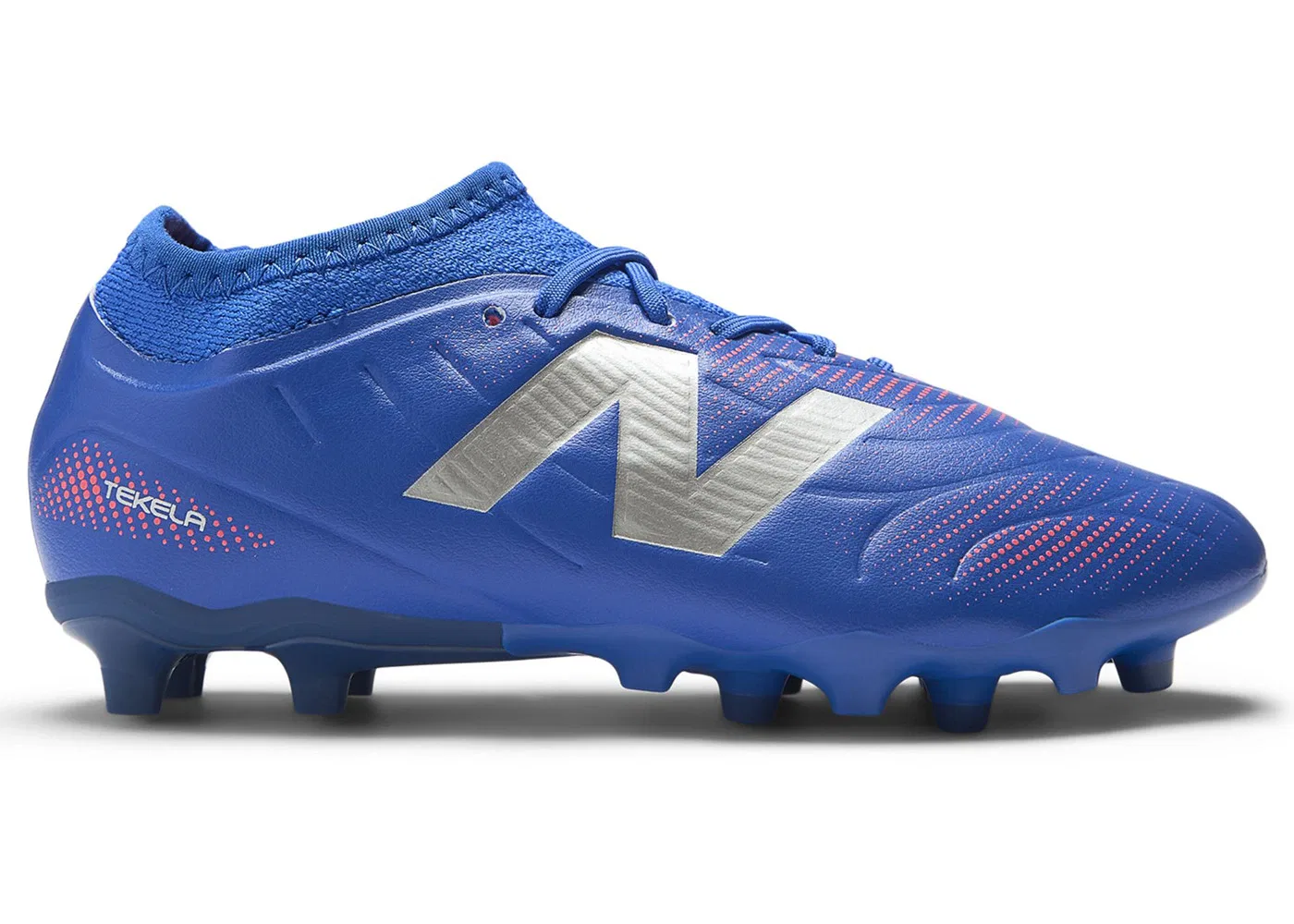 Детские бутсы с низкой шнуровкой New Balance Tekela Team Low Laced FG V5, Blue Gemstone/Energy Red/Silver