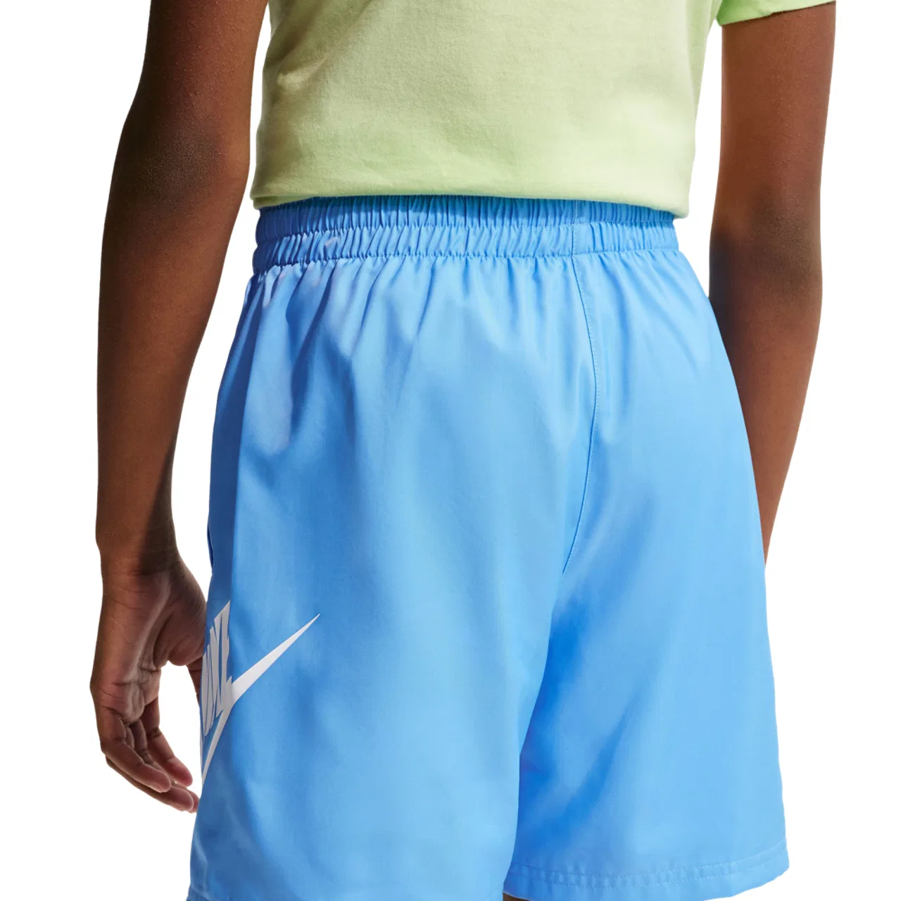 Шорты для мальчиков NSW Club HBR Woven 6 Inch Nike, белый/синий — фото 2