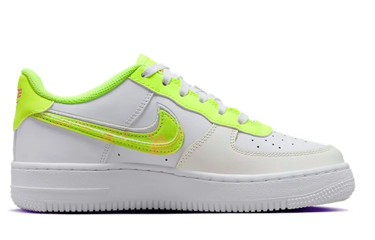 Кроссовки Nike Air Force 1 LV8, белый/желто-зеленый — фото 2