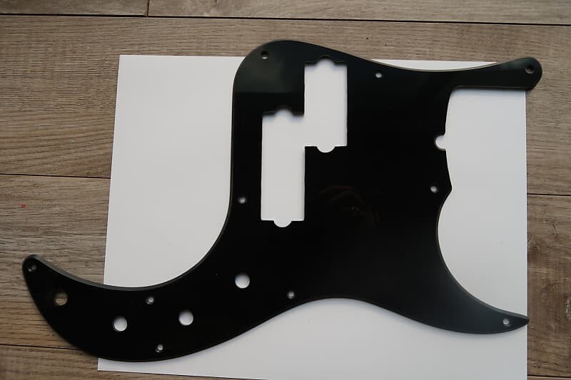 

Fender Precision American Deluxe 5-струнная черная накладка для бас-гитары США Precision American Deluxe 5 string
