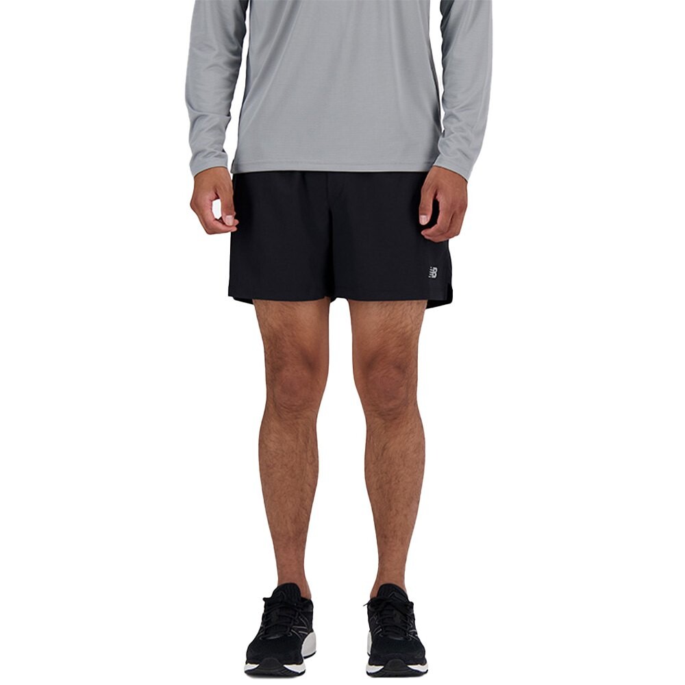 

Шорты New Balance AC Lined 5´´, черный