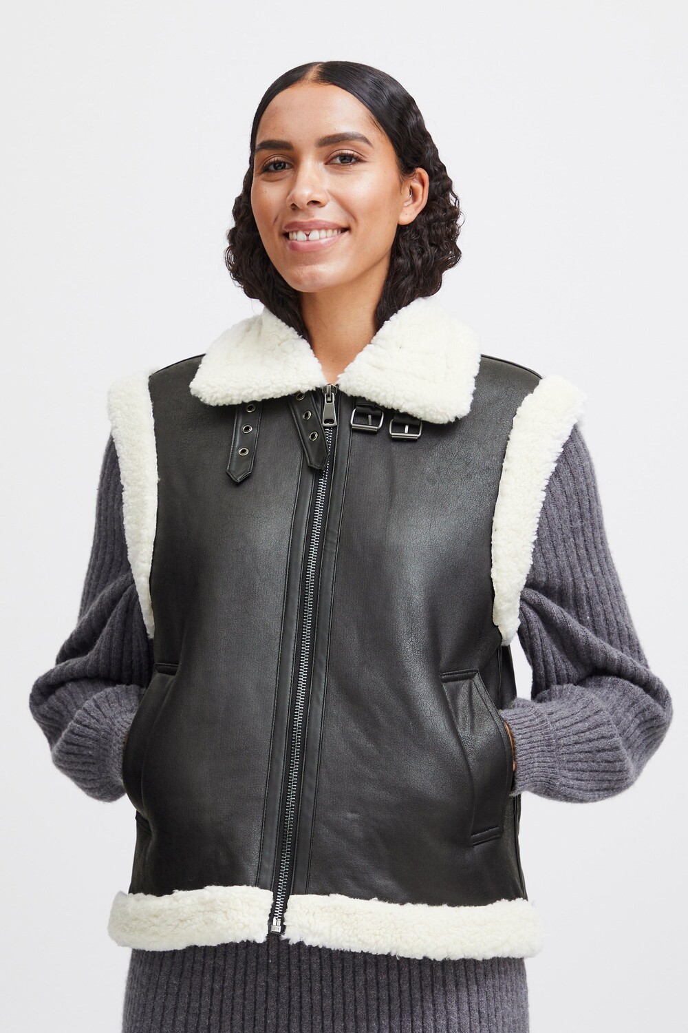 

Утепленный жилет b.young Long BYASANNE WAISTCOAT 20813722, черный
