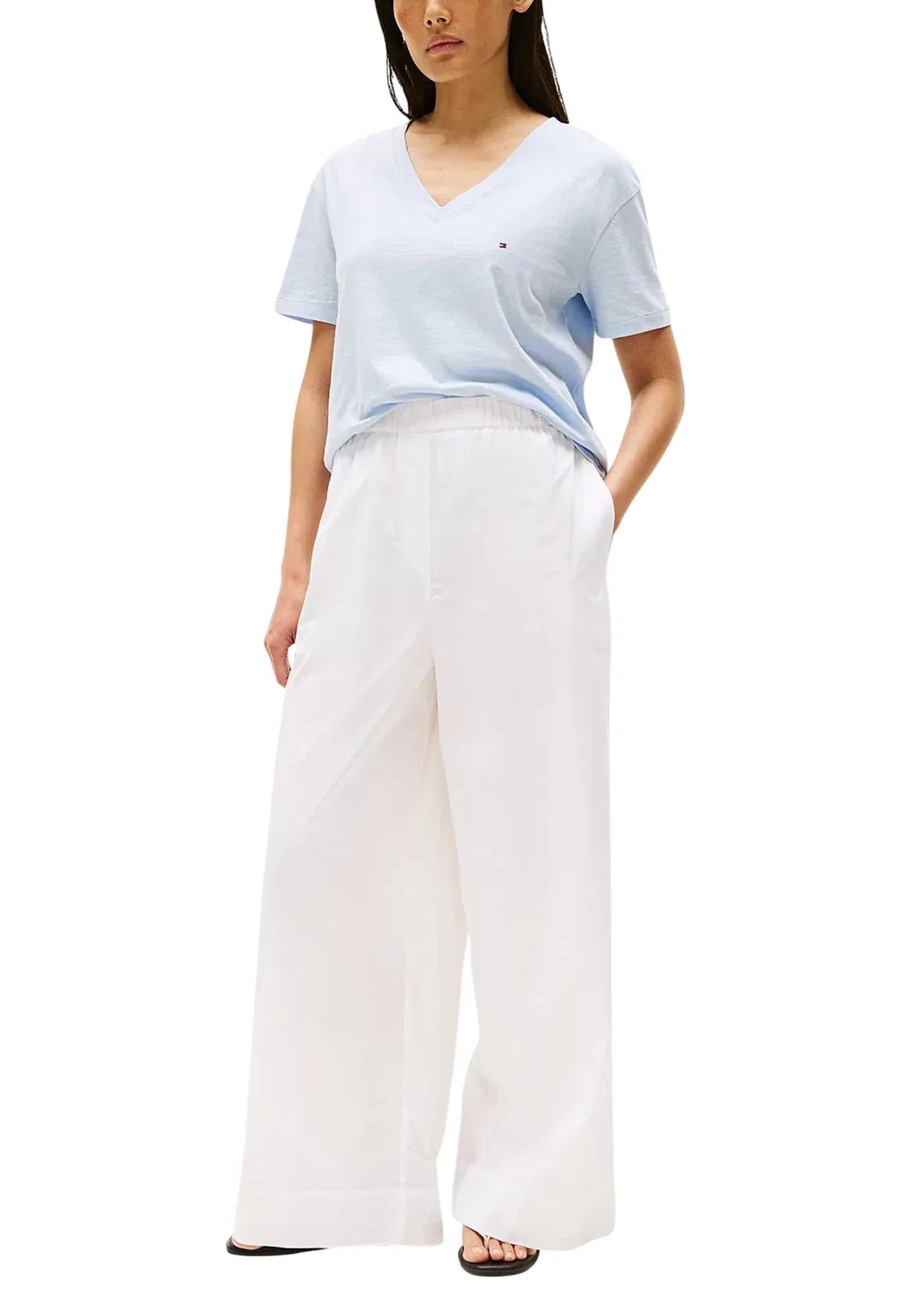 Женская футболка с коротким рукавом и V-образным вырезом Tommy Hilfiger, Light Blue — фото 4