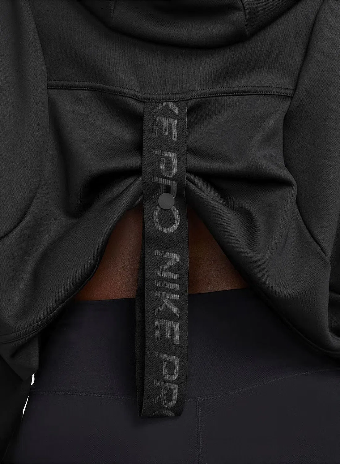 Худи с капюшоном укороченное Nike, черный — фото 3
