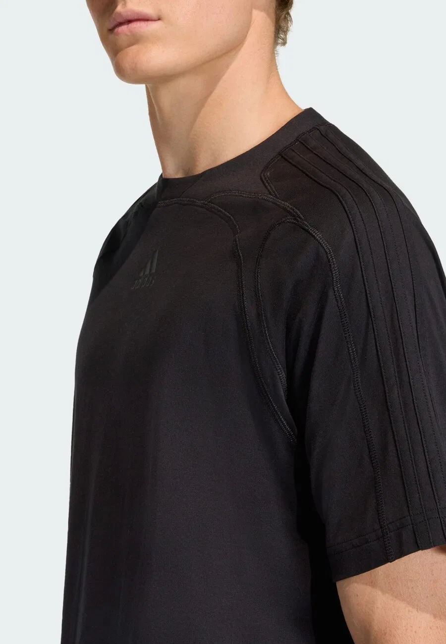 Футболка ADIDAS ORIGINALS 'CUTLINE REGULAR' черного цвета — фото 4
