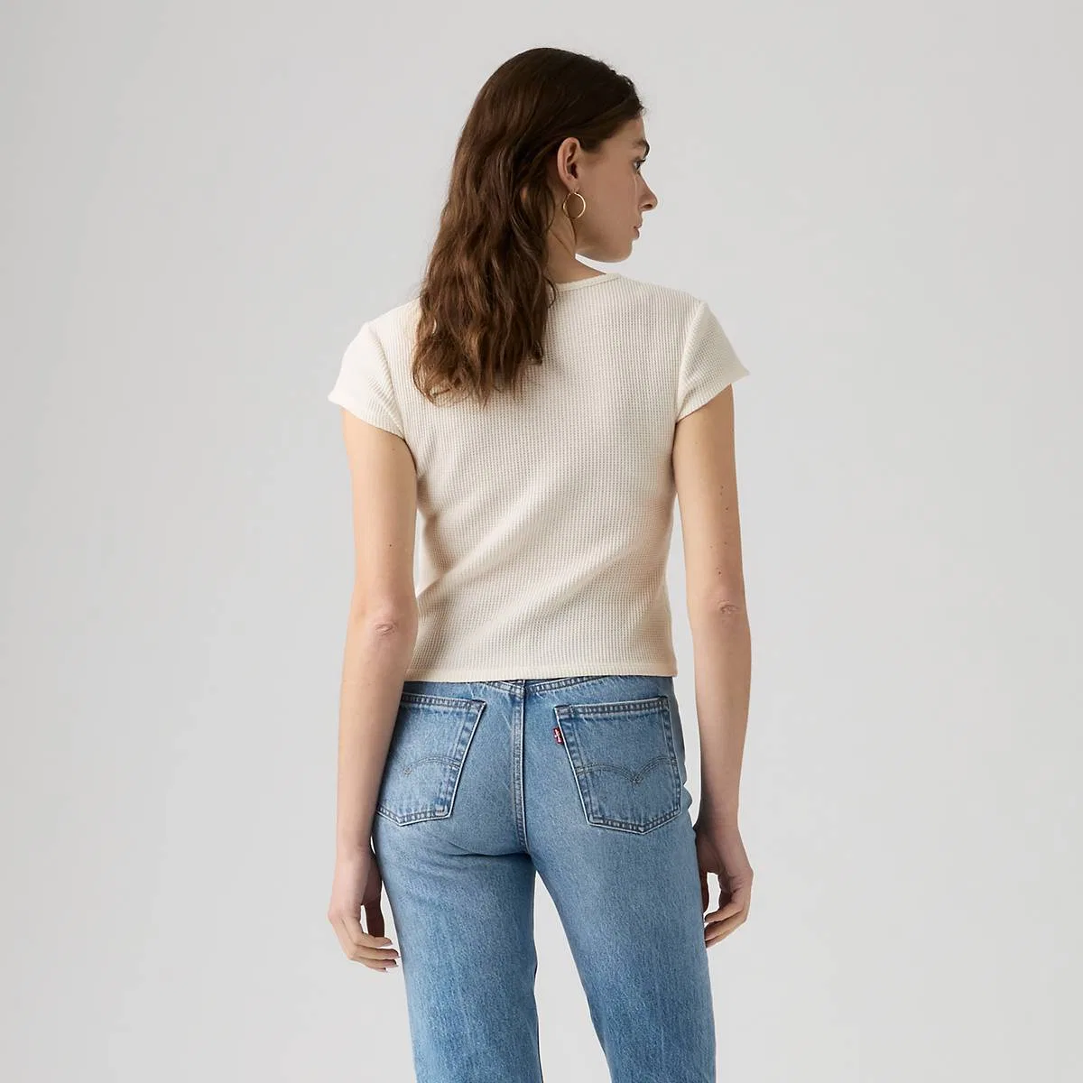 Футболка с вафельной отделкой из сухих продуктов Levi's, Egret - White — фото 4