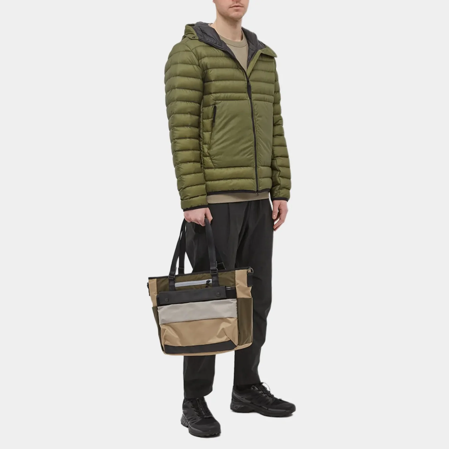 Пуховик мужской оливково-зеленый Stone Island, оливково-зеленый — фото 4
