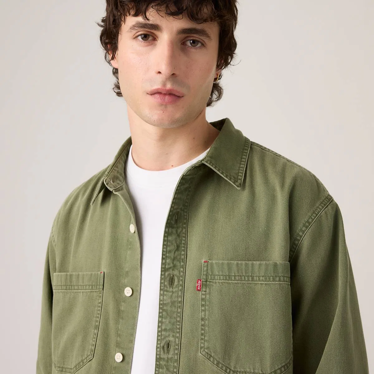 Свободная джинсовая рабочая рубашка Mariposa Levi's, Nabali Olive Wash - Green — фото 2