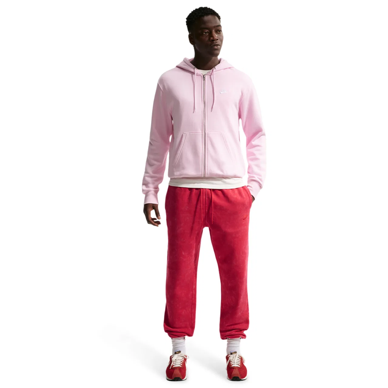 Мужские спортивные брюки CWash Club Nike, цвет University Red/University Red — фото 3