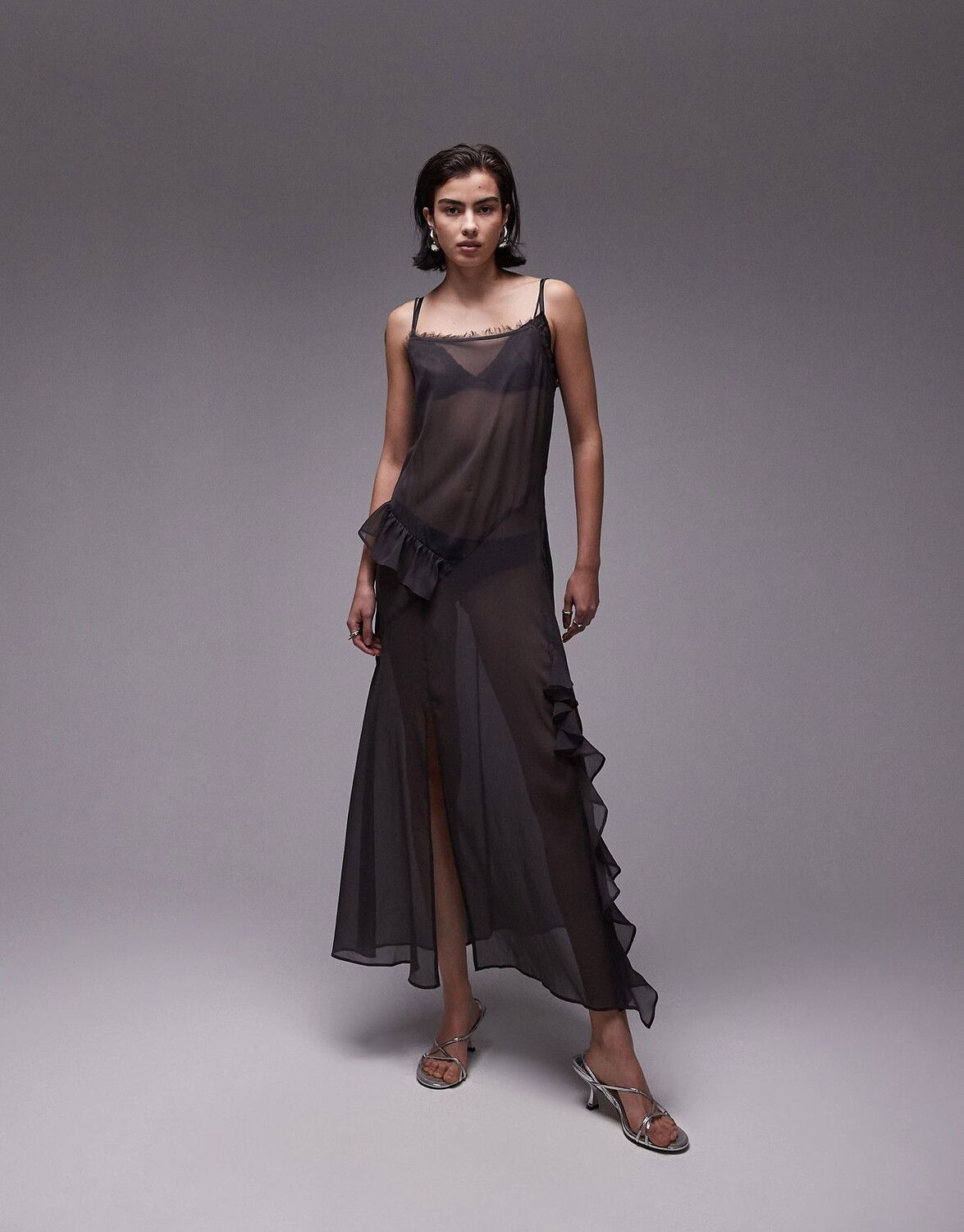 

Платье Topshop See-through Maxi With Ruffles, темно-серый