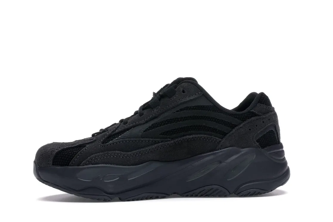 Детские кроссовки Lifestyle с принтом Yeezy Boost 700 V2 Vanta Adidas, Vanta Vanta Vanta — фото 3
