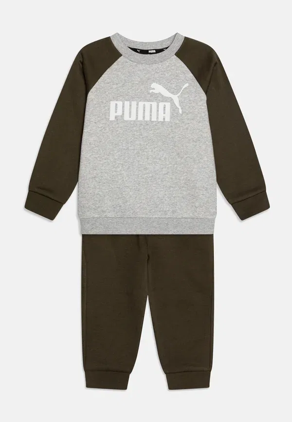 Спортивный костюм из хлопка и полиэстера Minicats raglan jogger unisex set, Puma, Dark Olive, оливковый