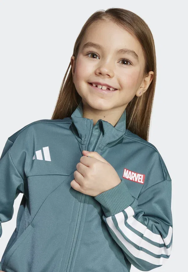 Костюм с принтом Mrvl set Adidas Originals, Preloved Teal White, белый/бирюзовый — фото 3