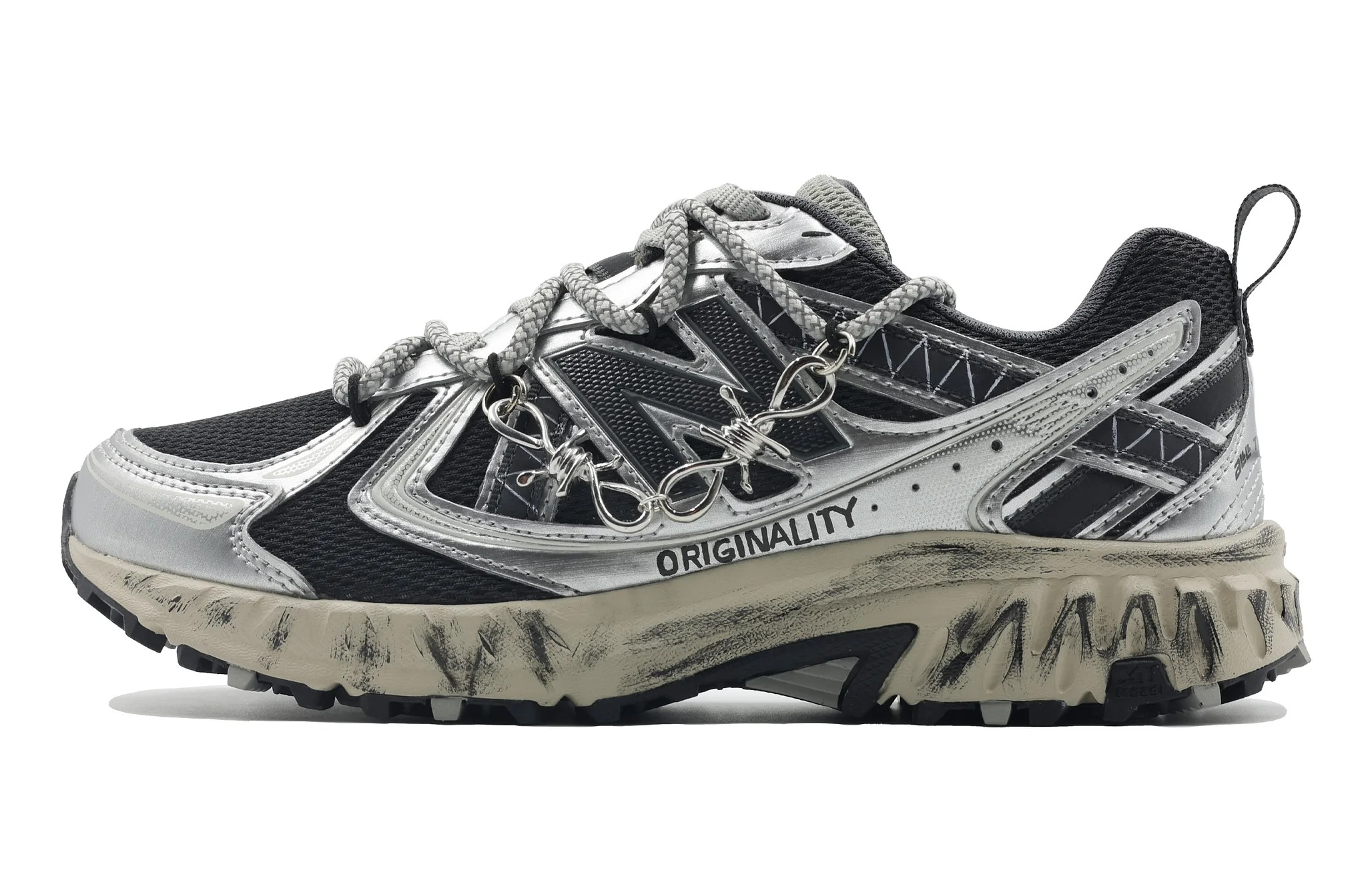 

Кастомизированные кроссовки New Balance NB 410 Running Shoes Unisex, черный/серебрный