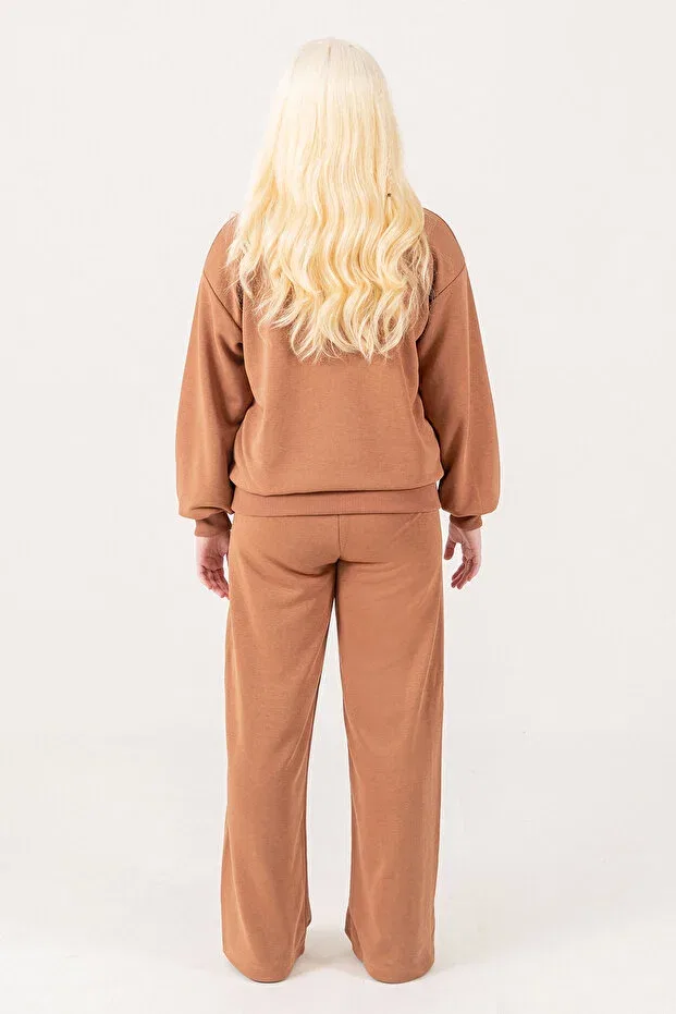 Детский спортивный комплект для девочек с принтом Stoned Crew Neck Girls' Tracksuit Set Kinderos, Tan Color — фото 4