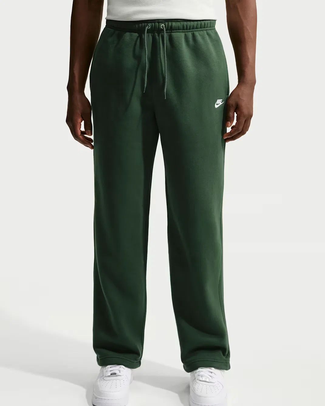 Мужские флисовые брюки на резинке Nike Sportswear Club, Fir/Fir/White — фото 2