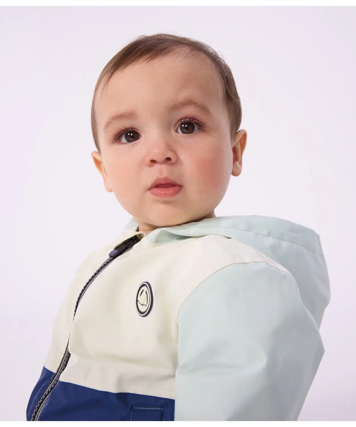 Детская ветровка с капюшоном, Light Blue PETIT BATEAU — фото 3