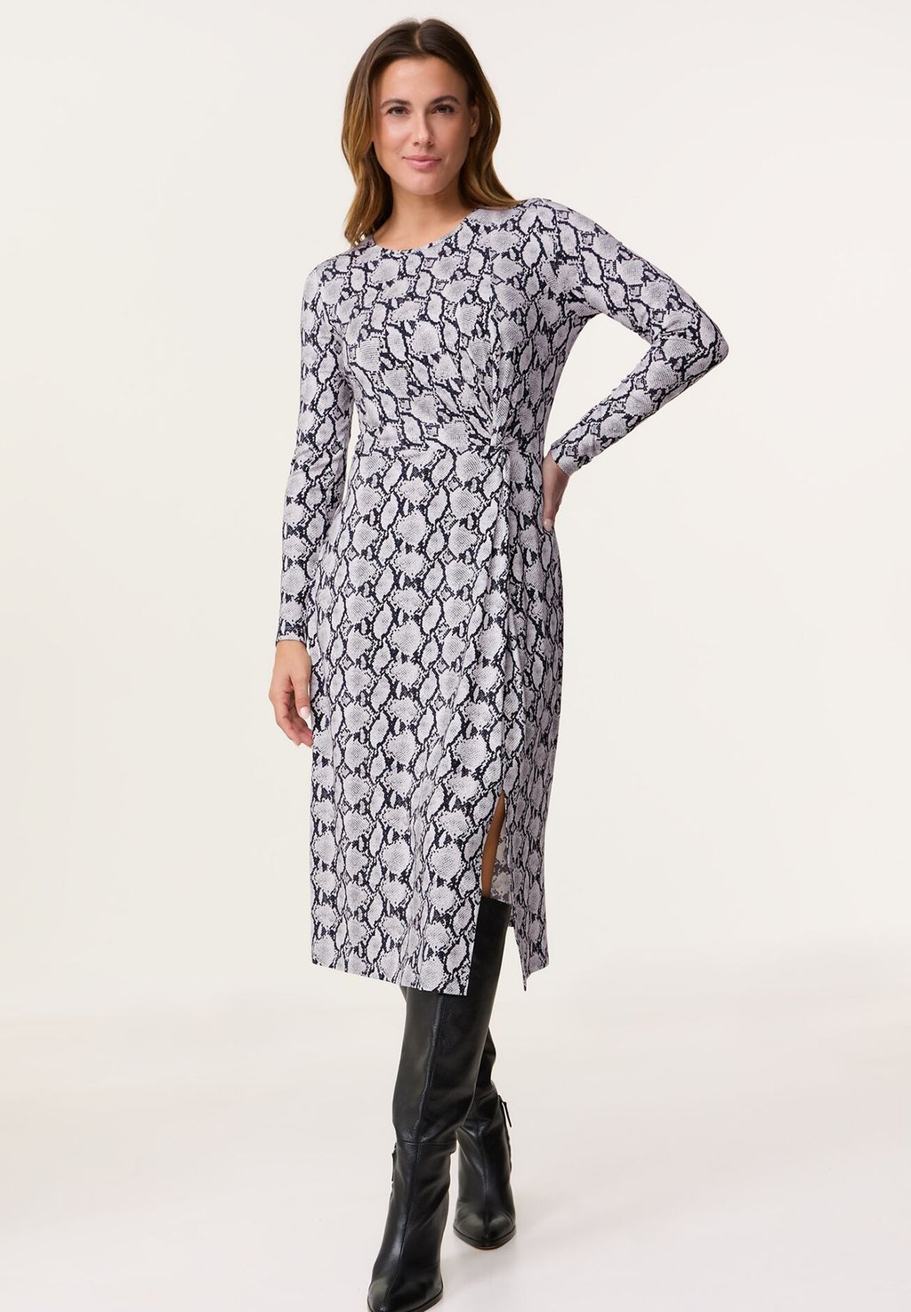 

Платье-футляр MIDI MIT KNOTENDETAIL Gerry Weber, черный