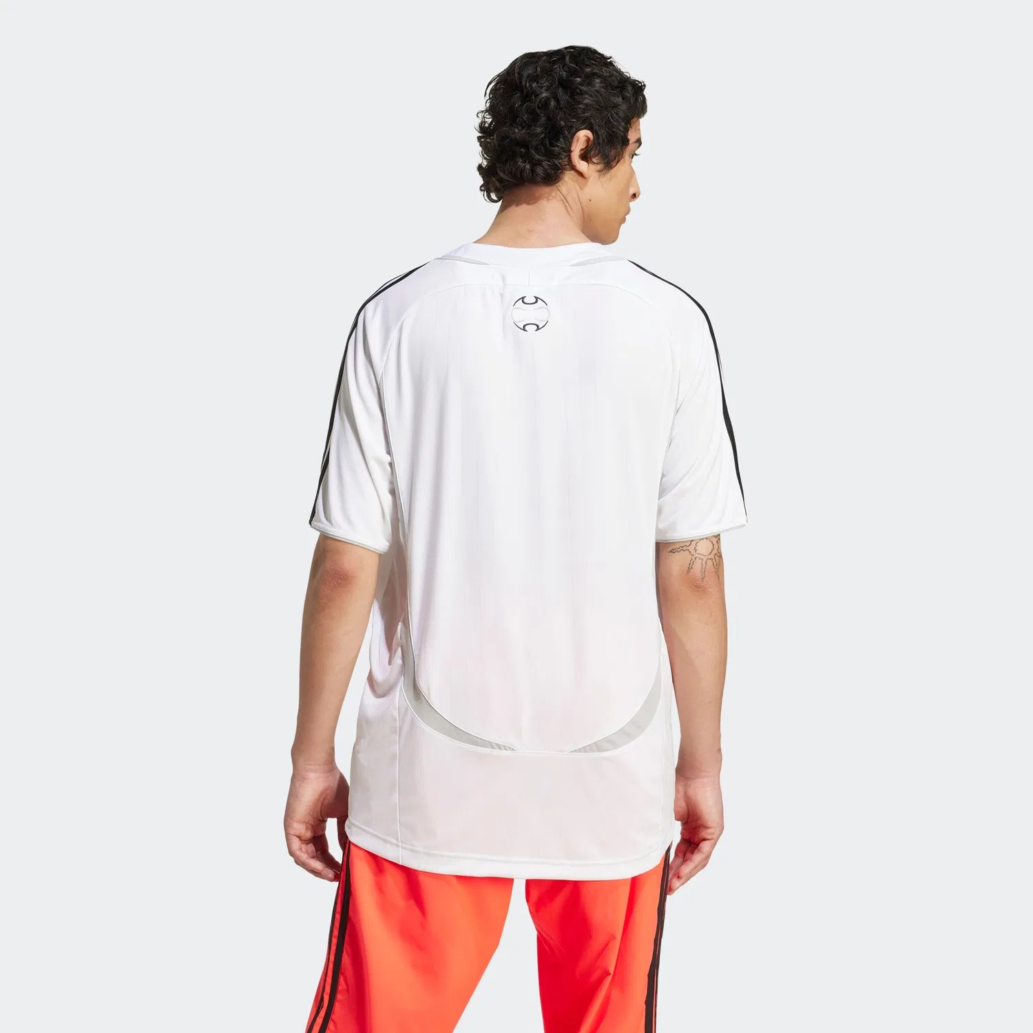 Мужская футболка с футбольным принтом Adidas Originals, White/Black — фото 2