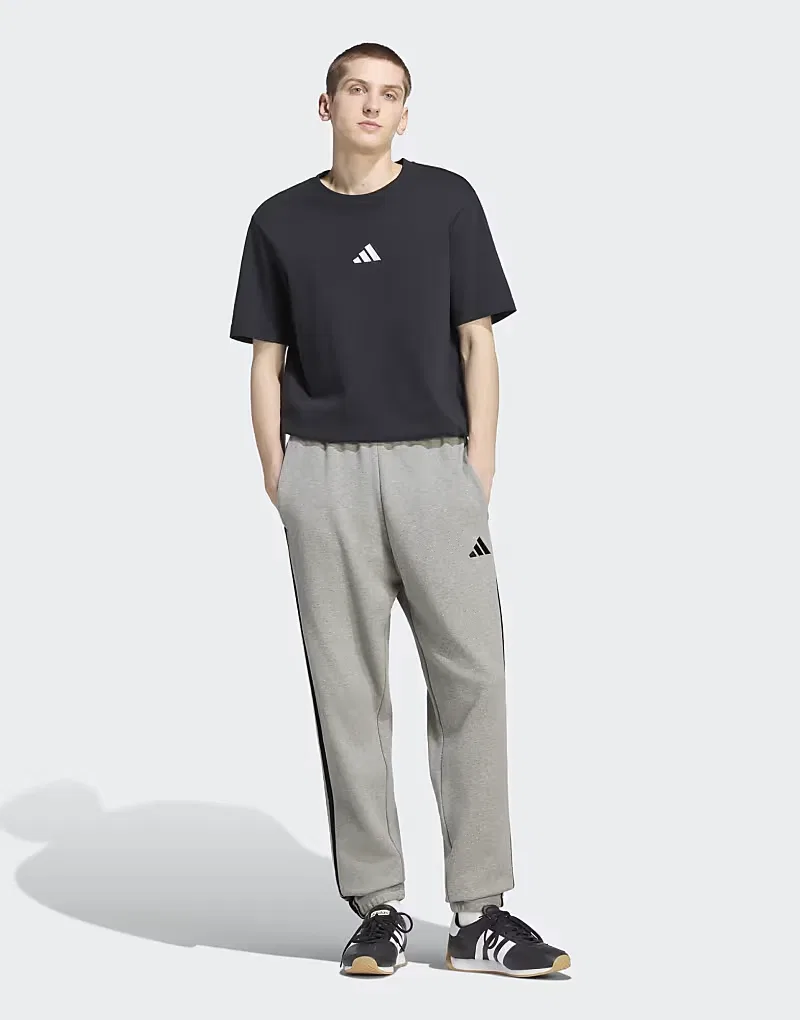 Брюки Adidas Performance Essentials с тремя полосками, из французской махровой ткани, зауженные, с манжетами, средне-серый меланж/белый