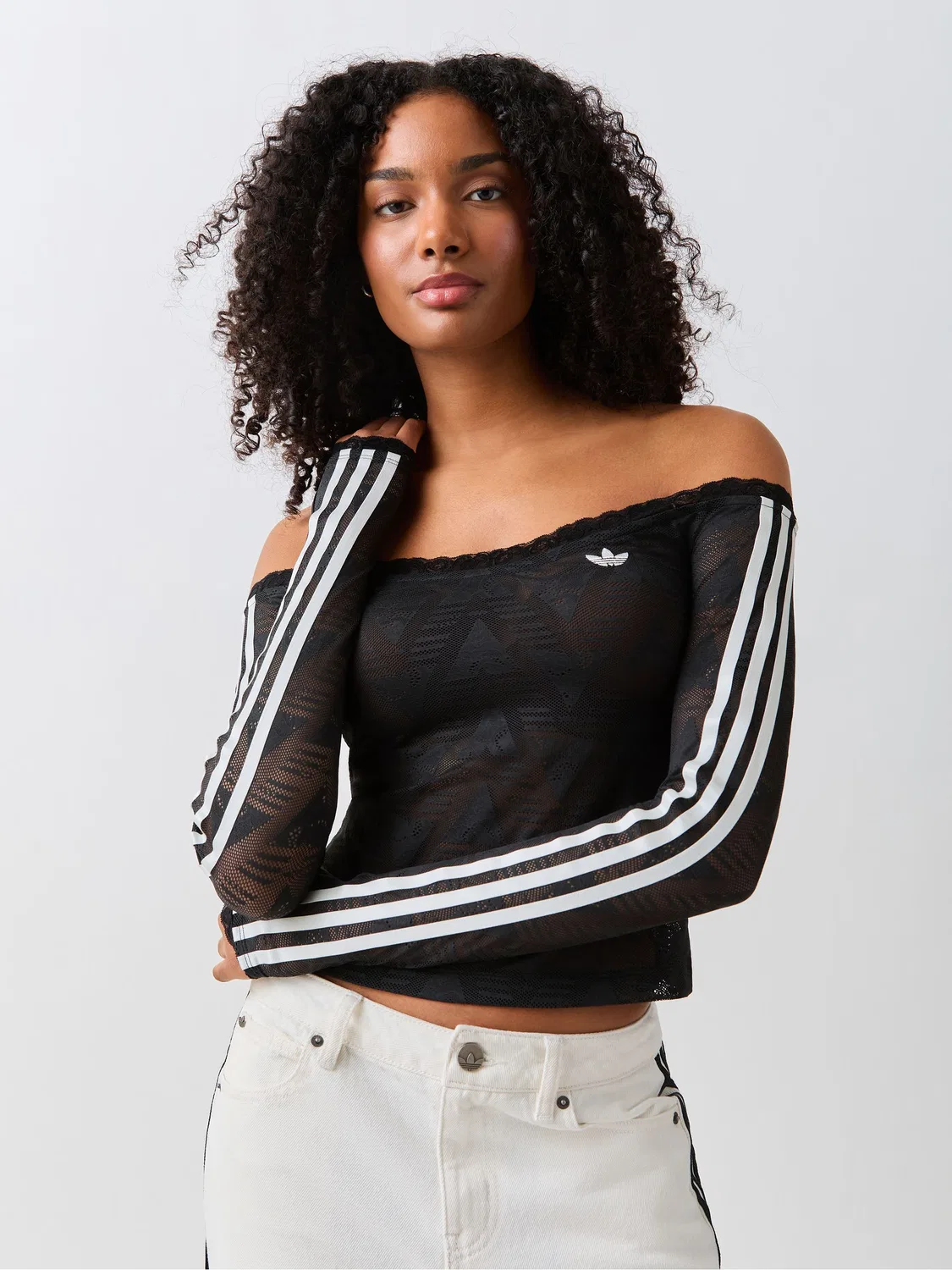 Топ с кружевом, длинный рукав, модель Lace Bardot, adidas Originals, черный
