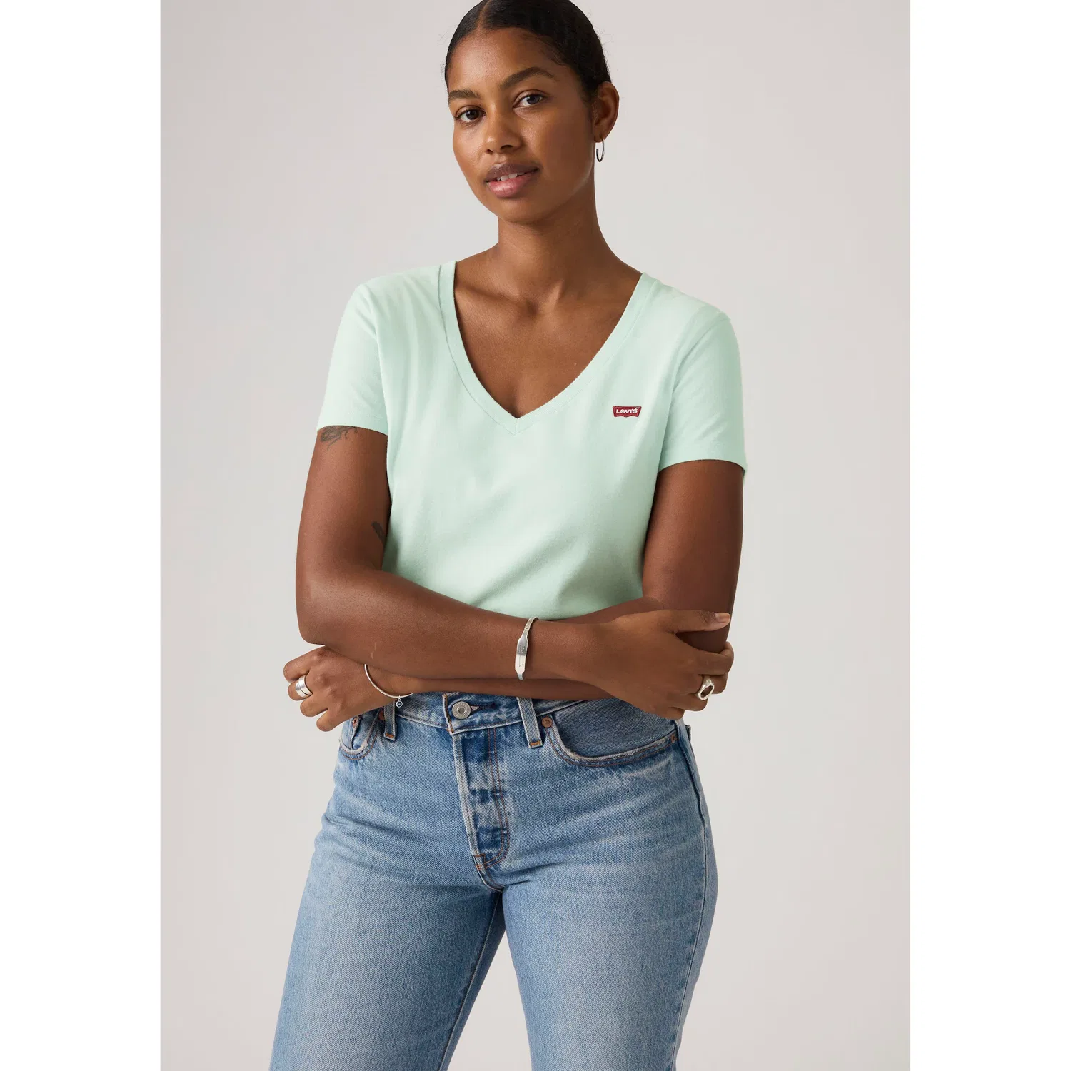 Женская приталенная футболка с V-образным вырезом Levi's, Pale Blue