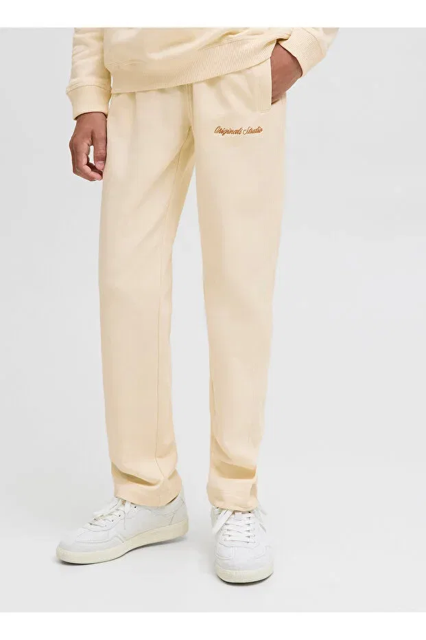 Детские для мальчиков спортивные штаны свободного кроя с принтом Jack & Jones, Nude Color — фото 2