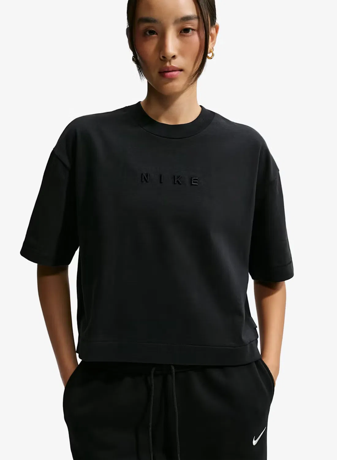 Футболка хлопковая W NSW Luxe SS Tee Boxy FA26 Nike, черный