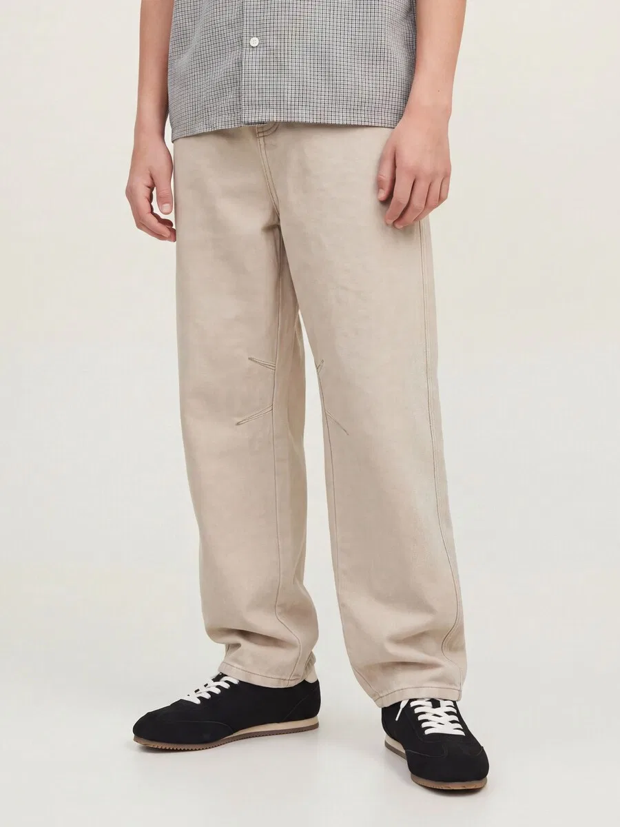 Детские брюки-бочонки Jack & Jones Junior 'JPStevan' бежевого цвета — фото 2