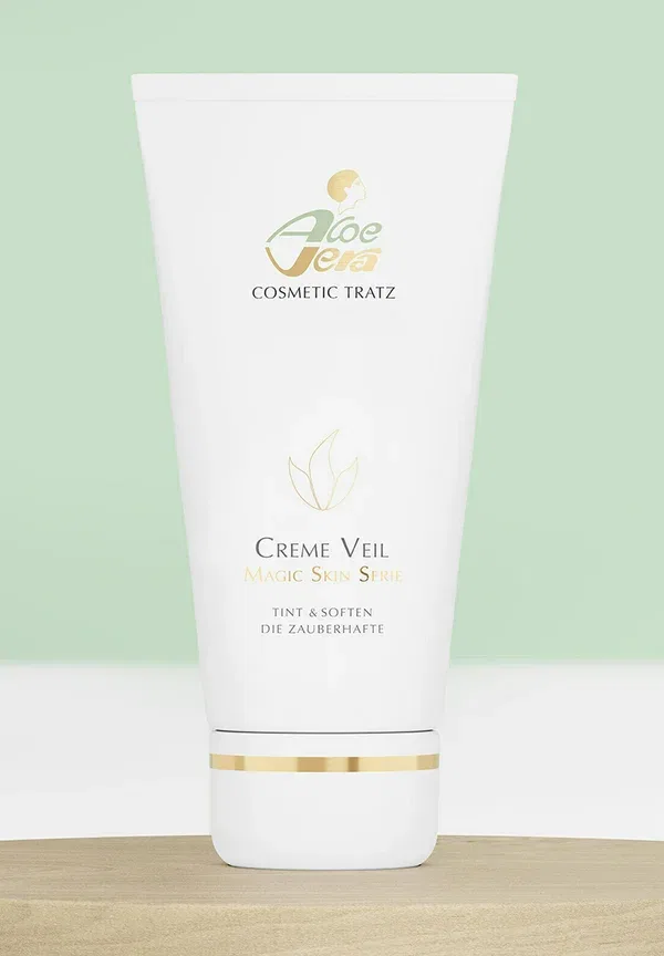 Увлажняющий крем с тонирующим эффектом Creme Veil Magic Skin Series 50 мл Aloe Vera Cosmetic Tratz — фото 2