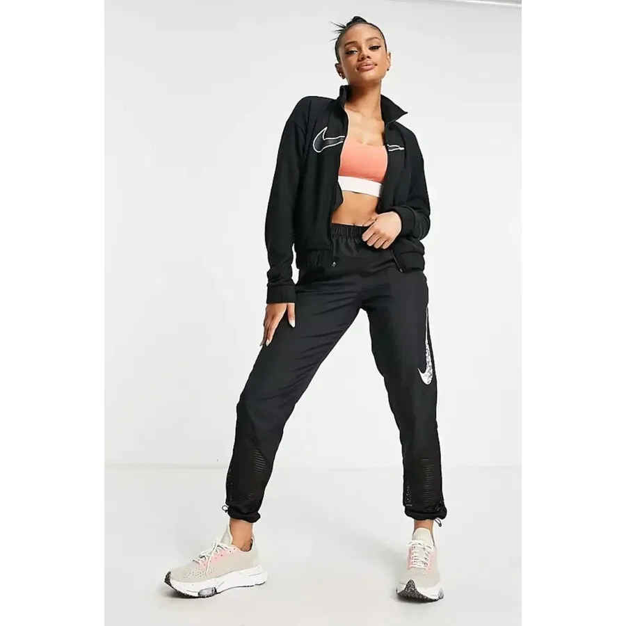 Женская куртка Nike Dri-Fit Swoosh Graphic Running Full-Zip, Черный — фото 4