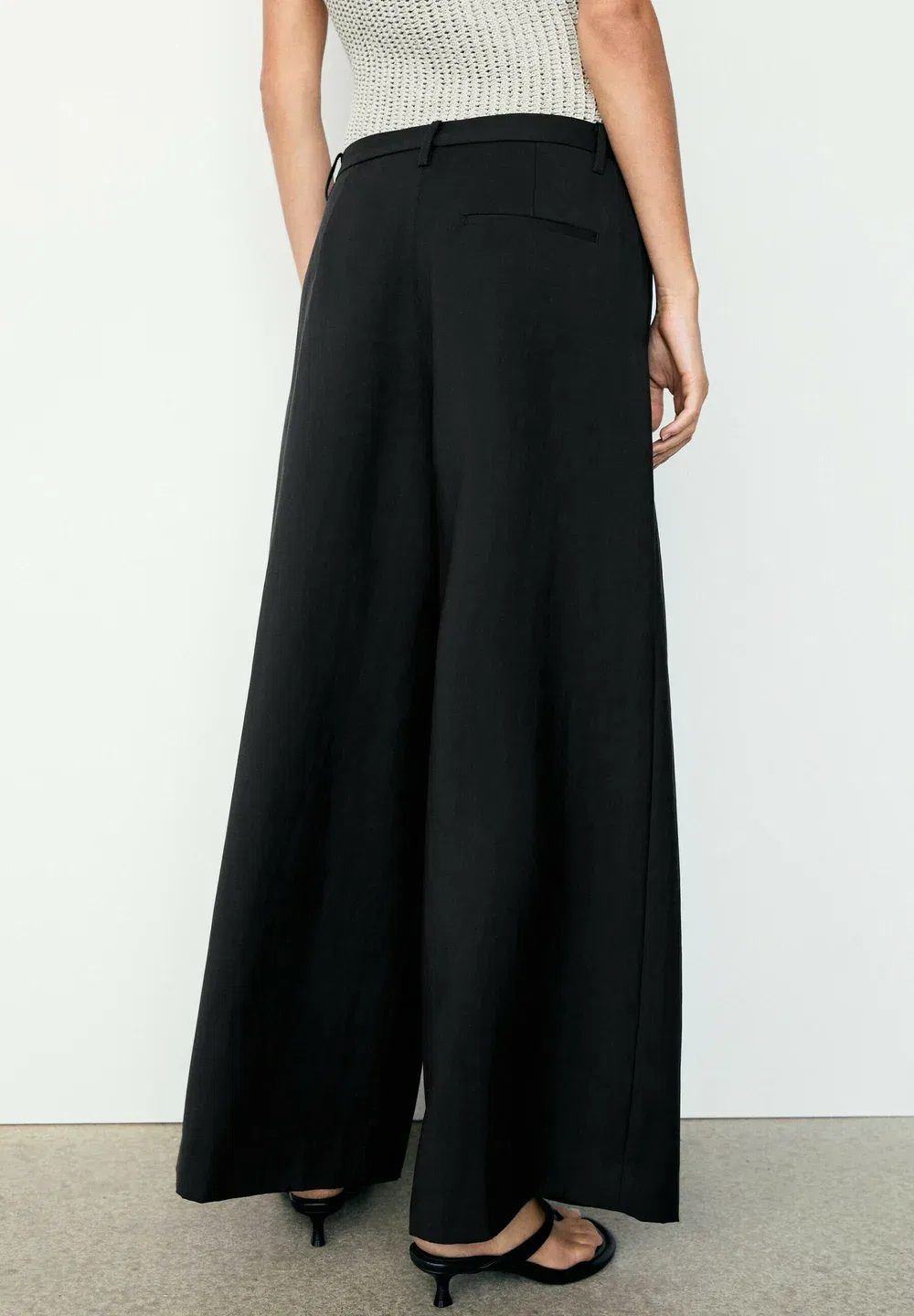 Свободные укороченные брюки с широкими штанинами Massimo Dutti, Black — фото 3