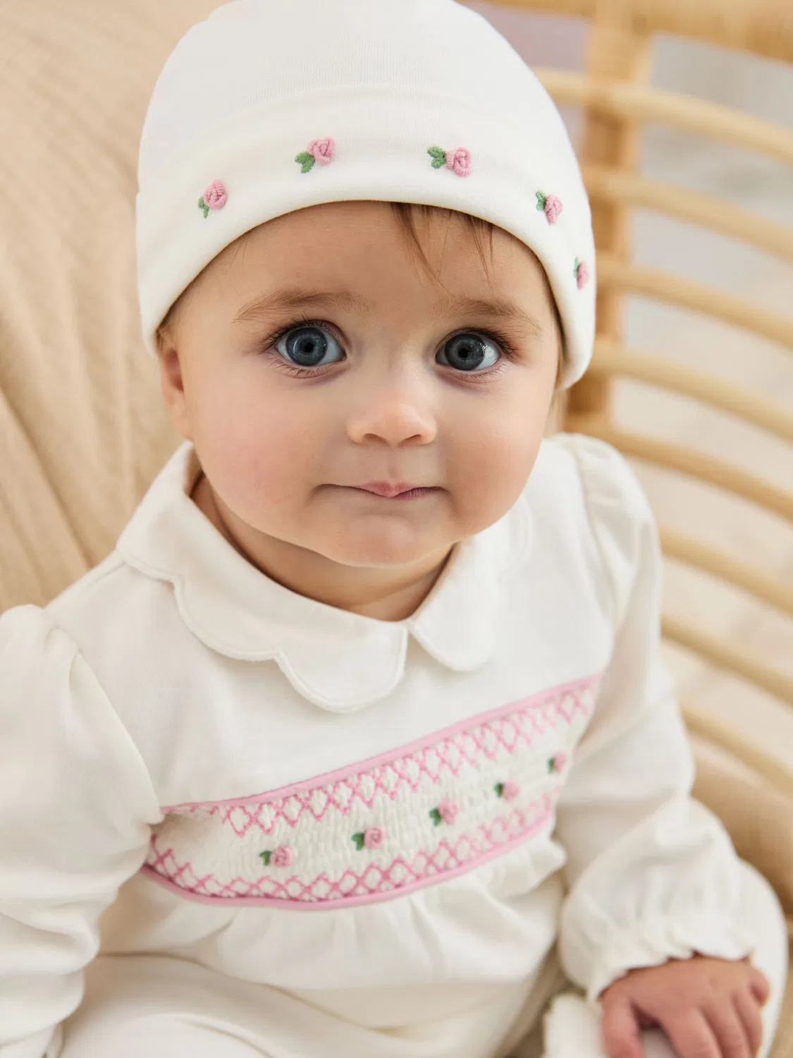 Комплект из боди и шапки JoJo Maman Bébé, кремовый — фото 2