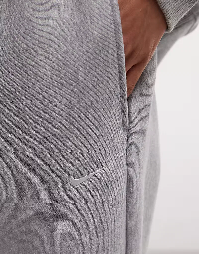 Спортивные брюки Nike Studio Fleece из плотной флиса оверсайз темно-серый — фото 4