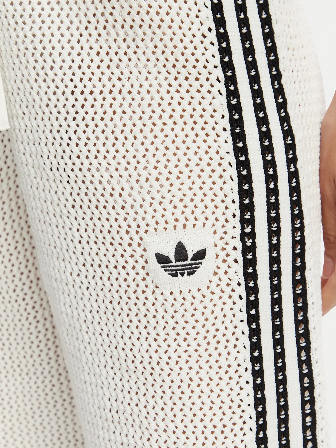 Женские трикотажные брюки стандартного кроя Firebird Adidas, белый — фото 4