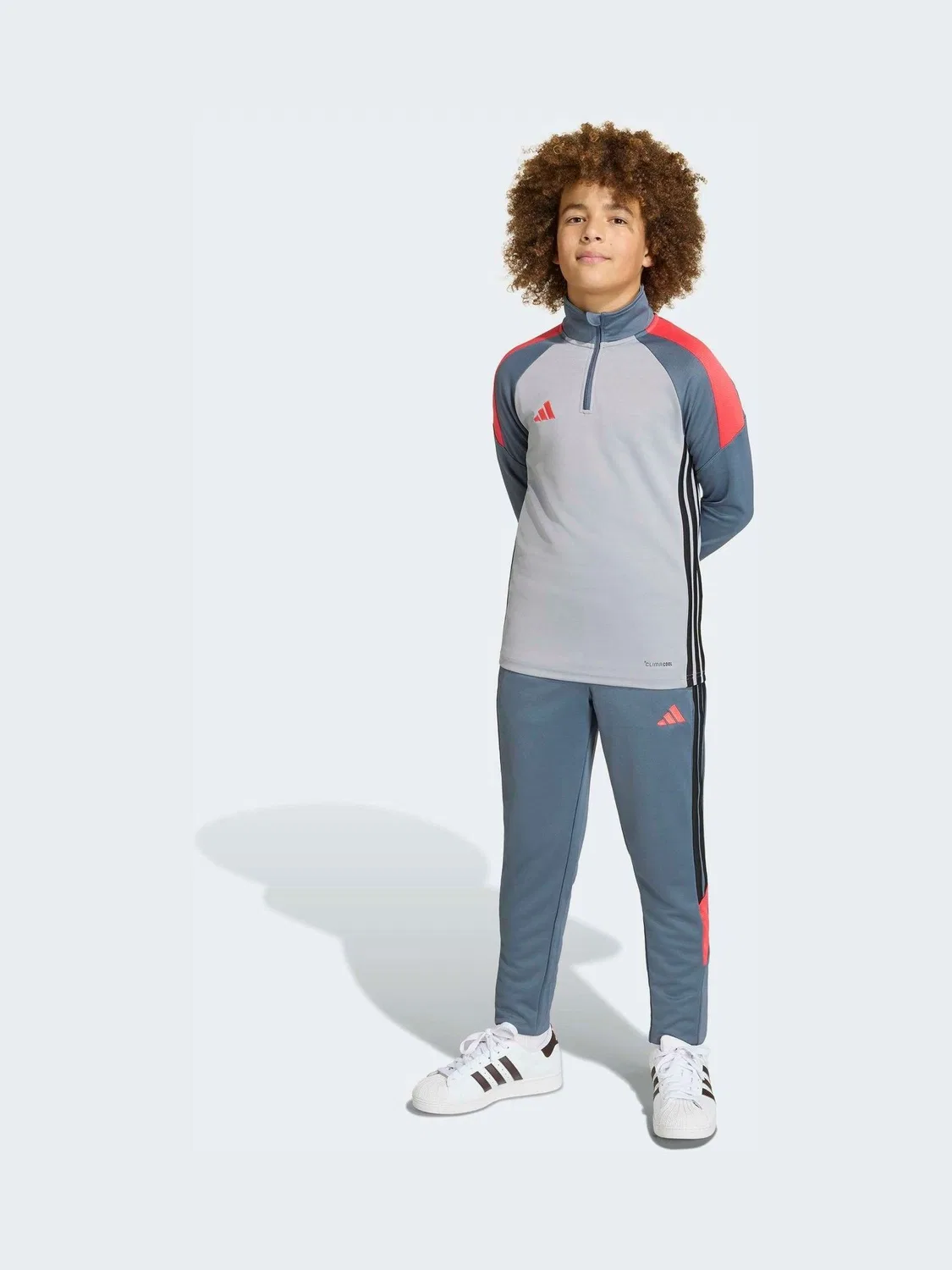 Тренировочная куртка adidas Tiro Essentials, серая — фото 3
