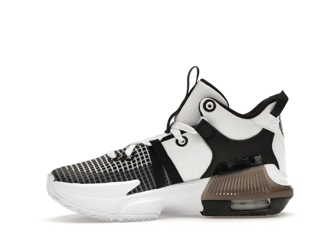 Детские кроссовки для баскетбола Nike LeBron Witness 7, White/Black/Black/Metallic Silver — фото 3