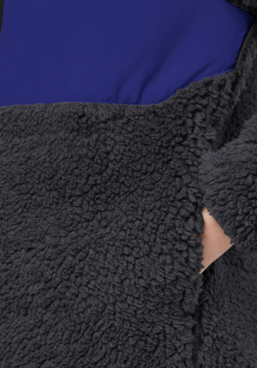 Спортивная флисовая куртка Jack Wolfskin черного цвета — фото 4