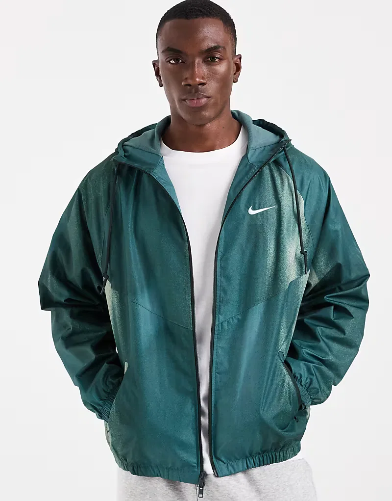 Куртка Nike Windrunner с капюшоном, зеленого — фото 2