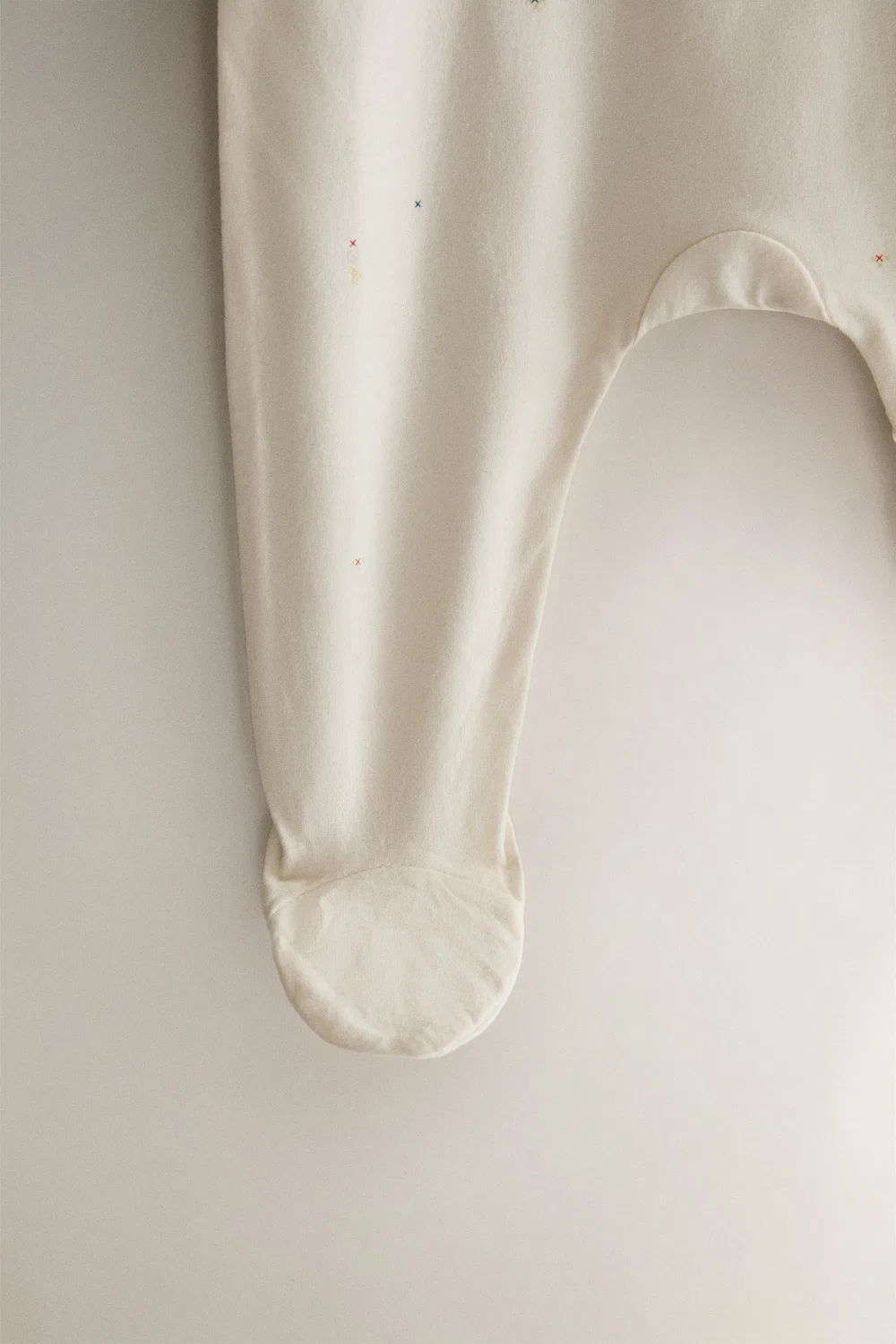 Детский комбинезон с кроликом и цветочным принтом ZARA, Oyster-white — фото 3