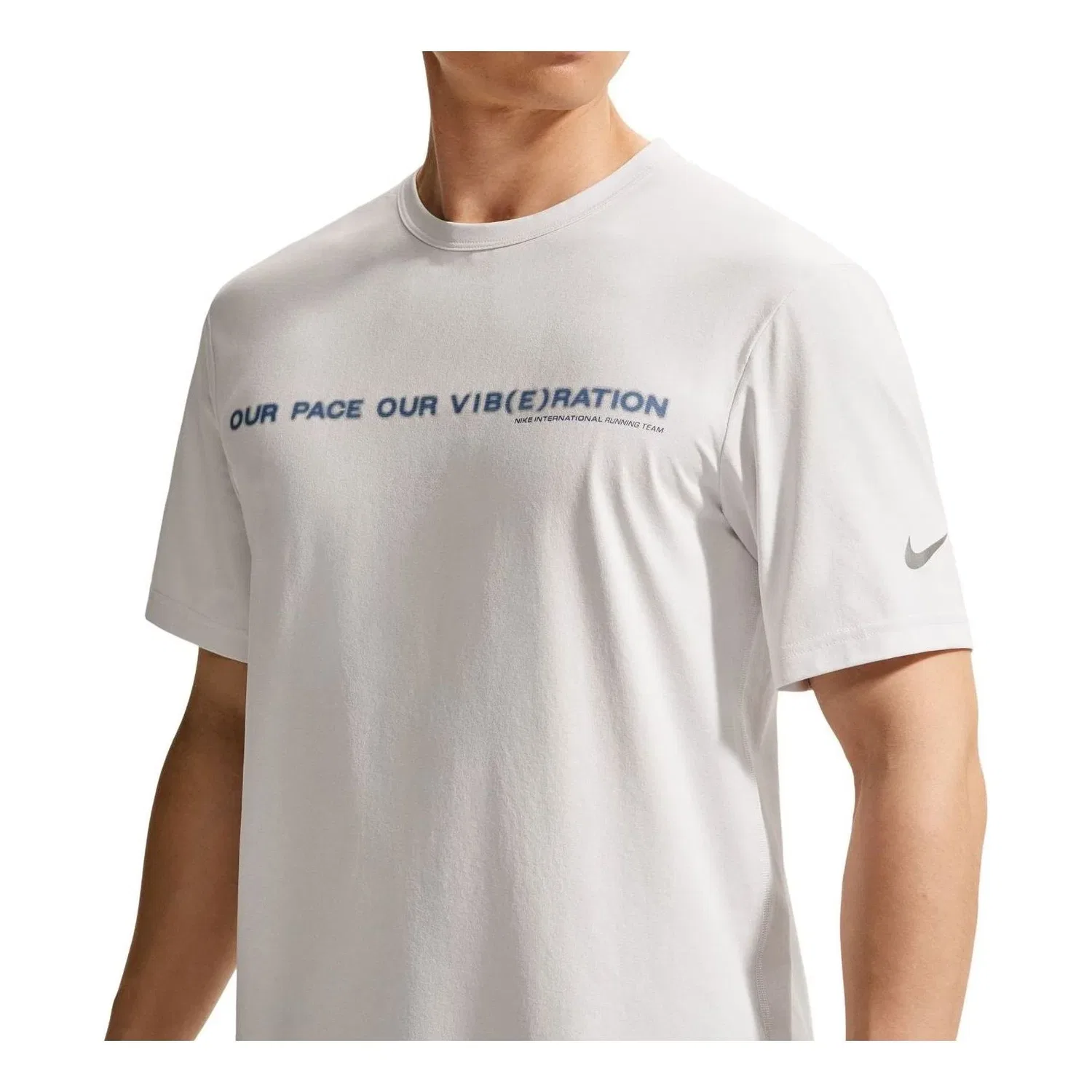 Мужская футболка Nike Hyverse Dri-Fit UV Protection, белый